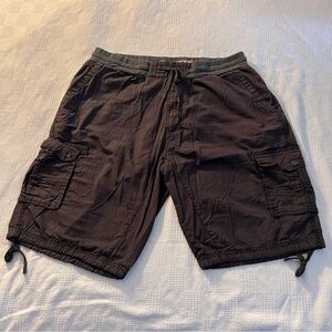 Huntington men’s shorts size 44